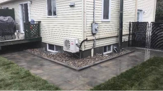 Services professionnels en aménagement paysager, excavation, coffrage, pavé-uni et déneigement à Laval, Montréal et la Rive-Nord. Estimation gratuite. Plus de 25 ans d’expérience.